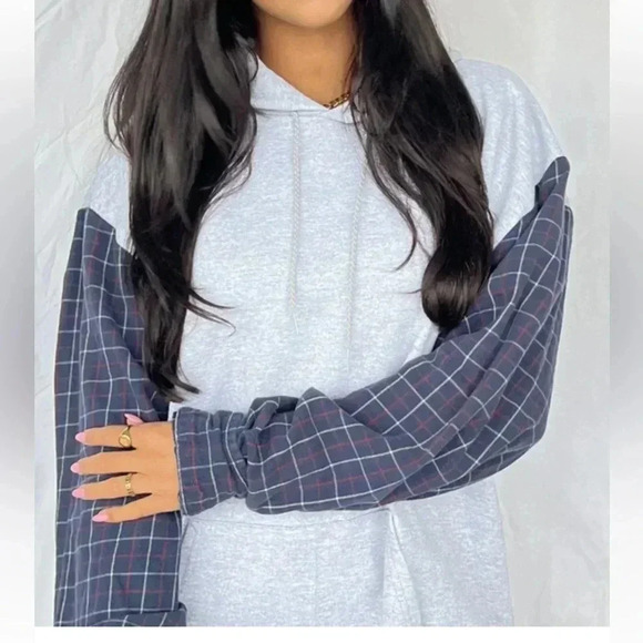 FRANKEE One of a Kind Apparel SIZE LARGE - Picture 1 of 7